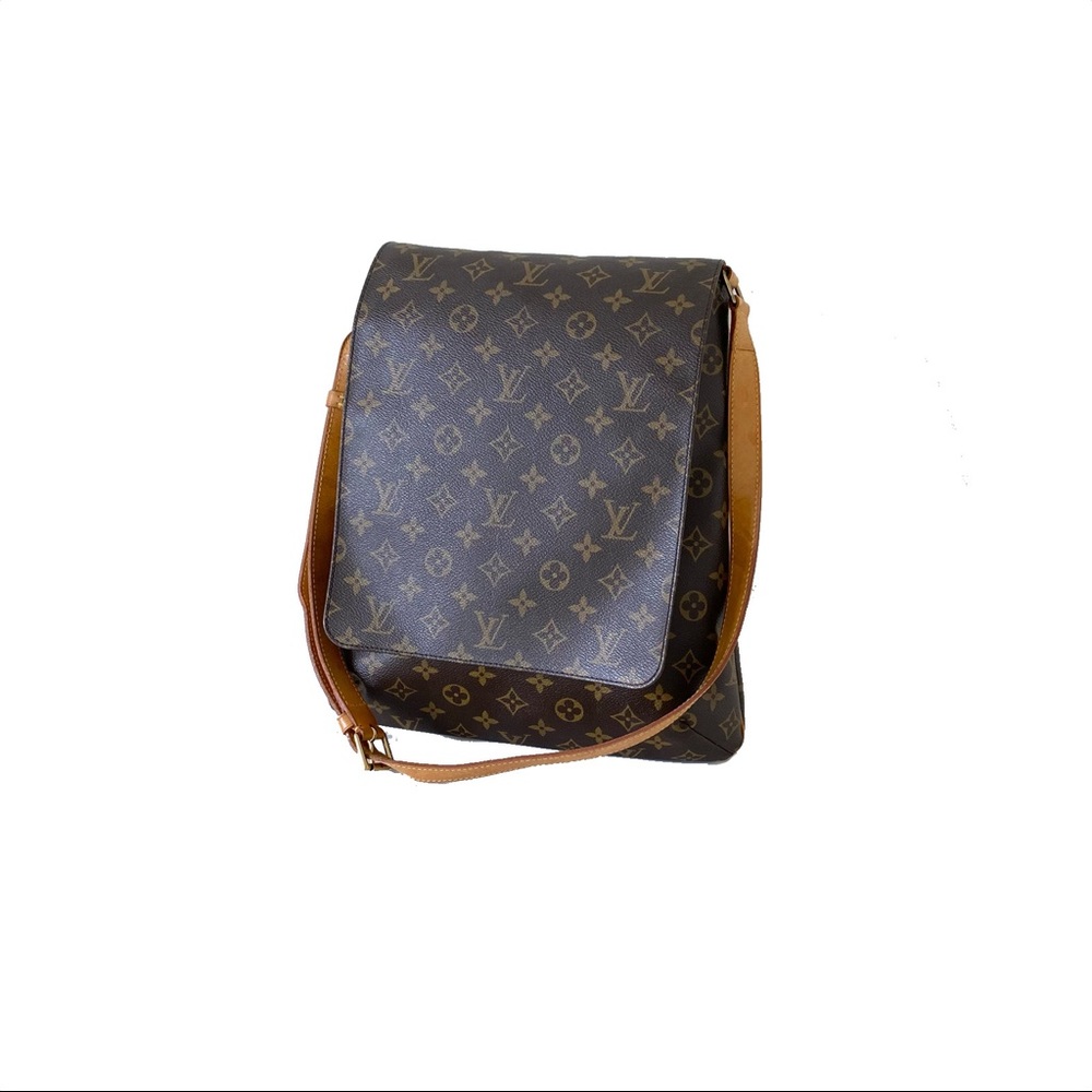 LOUIS VUITTON Monogram Musette Salsa GM Bag